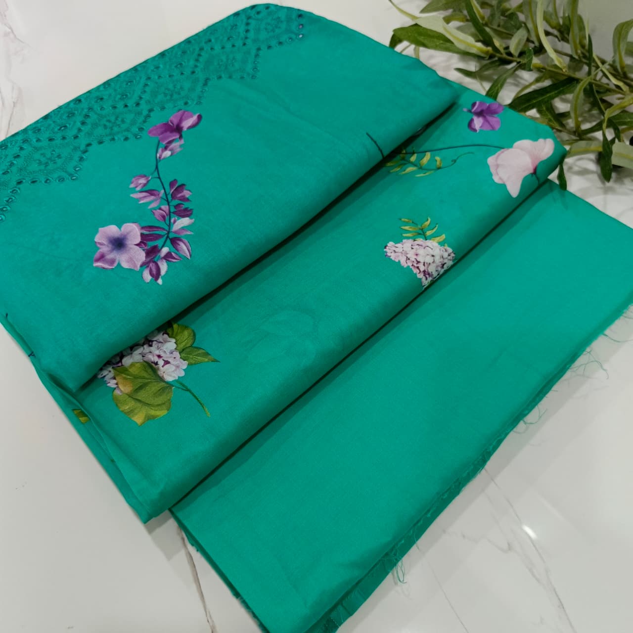 3 Piece Lawn Suit with Embroidered Dupatta – Unstitched Summer Lawn Dress (Green)