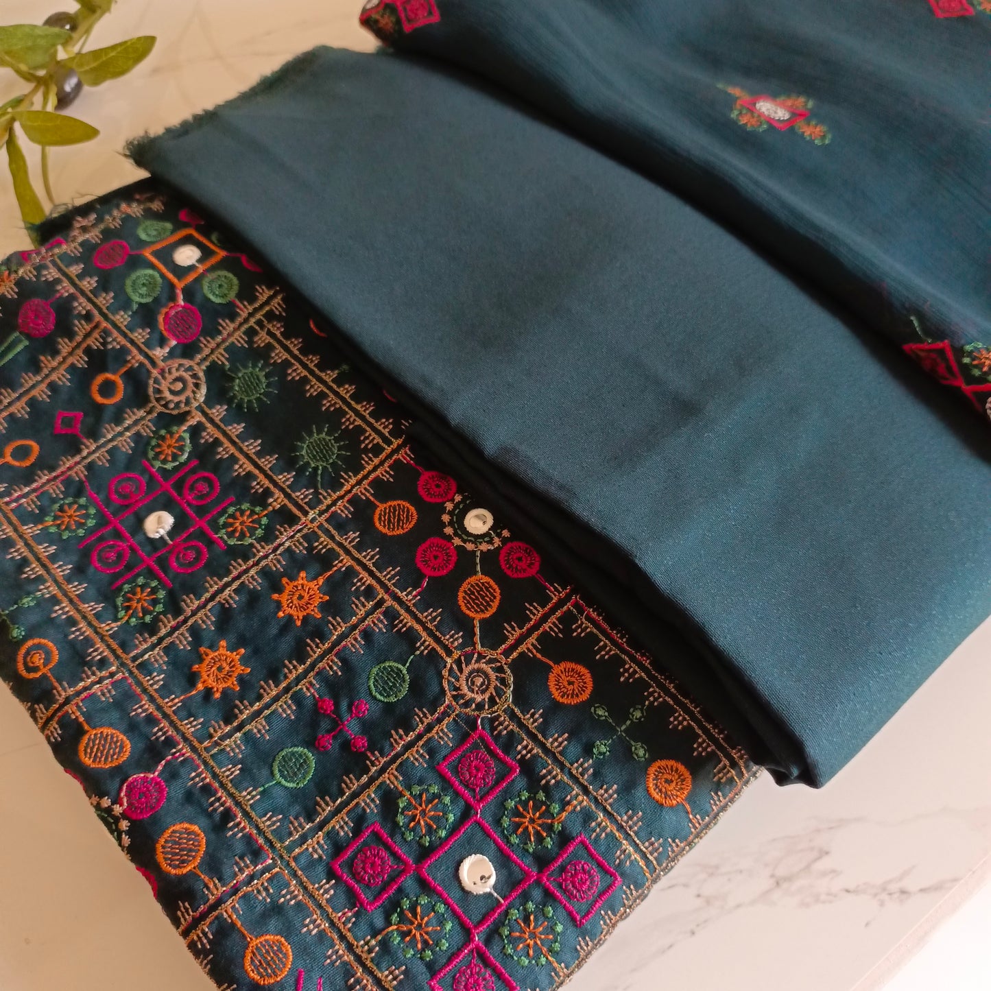 Embroidered Karandi 3-Piece Suit with Chiffon Dupatta