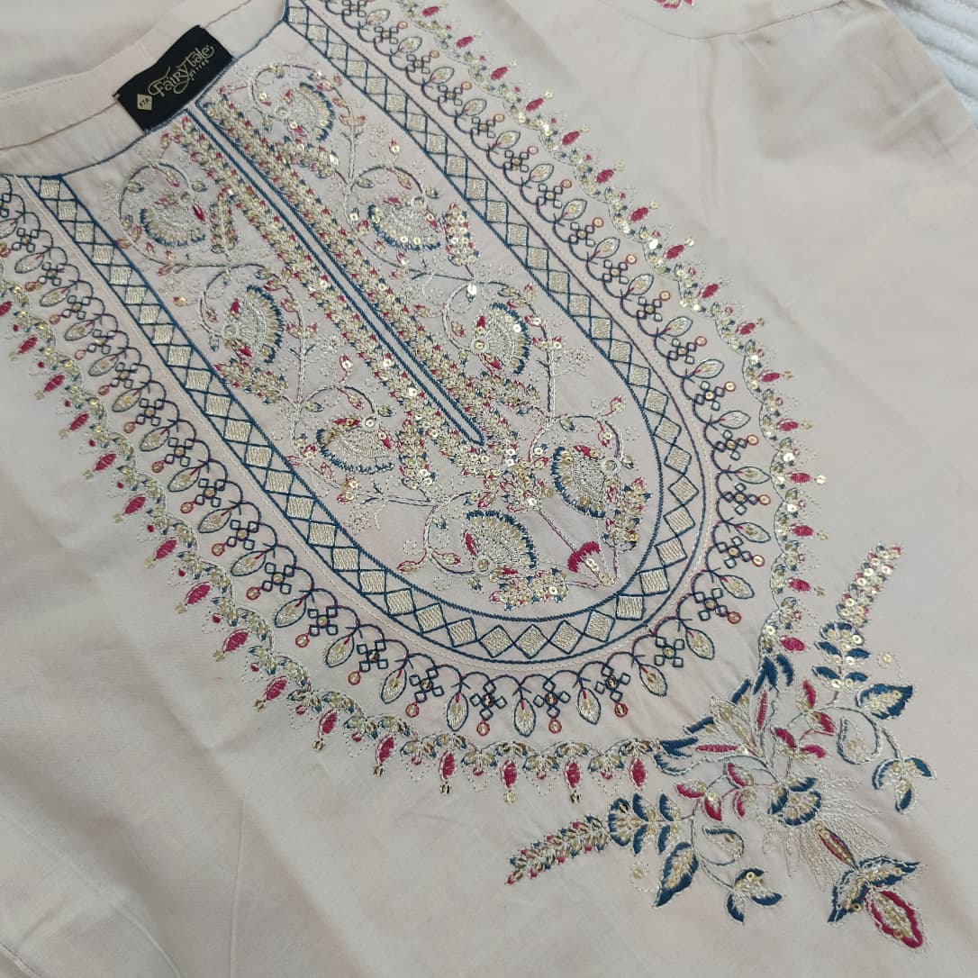 Zar - Sunehre Khwaab Premium Embroidered 3 Piece Suit | Luxury Wedding & Festive Wear Pakistan