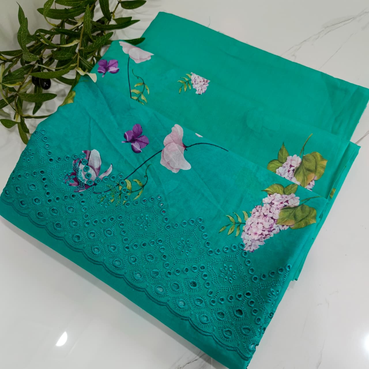 3 Piece Lawn Suit – Printed Shirt with Embroidered Dupatta (Green)