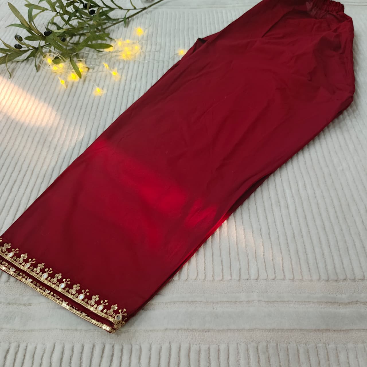 Zar - Mehre Laal Premium Embroidered 3 Piece Suit | Luxury Wedding & Festive Wear Pakistan